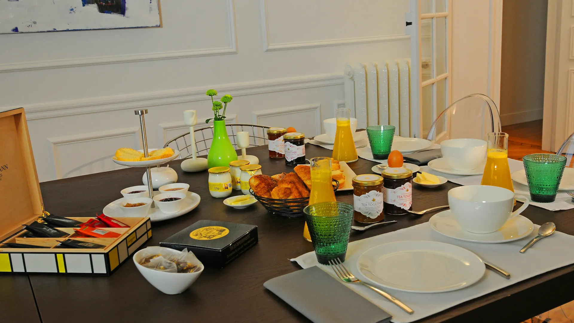 לינה וארוחת בוקר Relais12bis By Eiffel Tower 3*